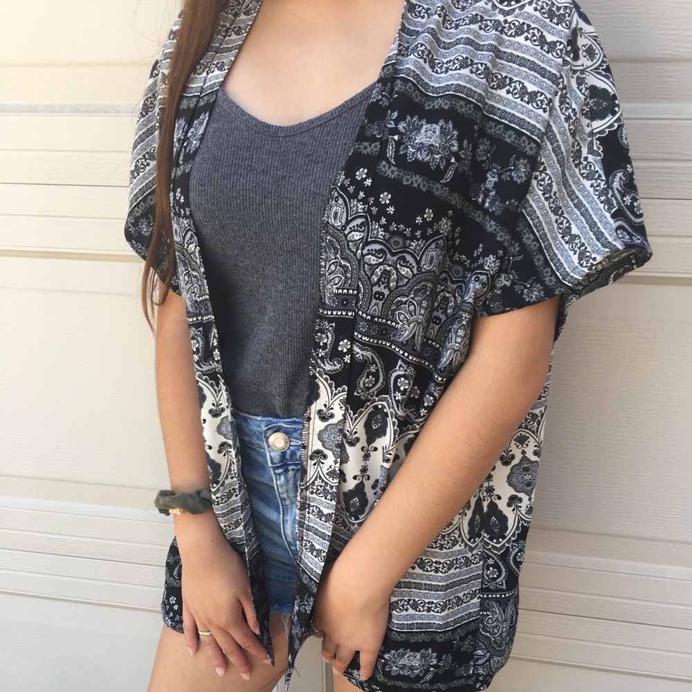 Tribal Patterned Kimono